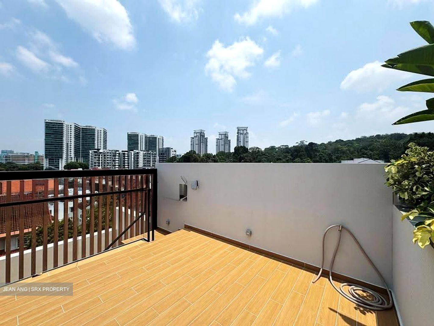Hillview Villas (D23), Terrace #609116701